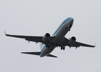 PH-BXF @ EGPF - On approach to Glasgow - by Clive Pattle