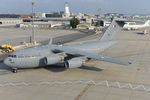 A7-MAE @ LOWW - Qatar AF Boeing C17