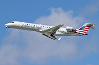 N521AE @ KORD - Looking smart in its new livery
