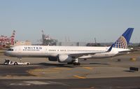 N12116 @ KEWR - Boeing 757-200 - by Mark Pasqualino