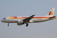EC-LKG @ LEBL - Landing. Scrapped in december 2020. - by micka2b