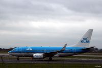 PH-BGD @ EGCC - Manchester action - by Clive Pattle