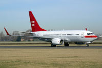 HB-JJA @ EHAM - PRIVATAIR