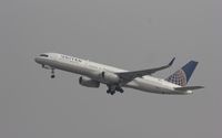 N29129 @ KLAX - Boeing 757-200 - by Mark Pasqualino