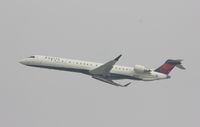 N692CA @ KLAX - CL600-2D24