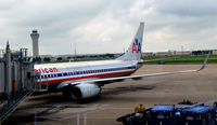 N949AN @ KAUS - Gate 15 Austin - by Ronald Barker