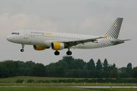 EC-ICR @ LFRB - Airbus A320-211, On final rwy 25L, Brest-Bretagne airport (LFRB-BES) - by Yves-Q