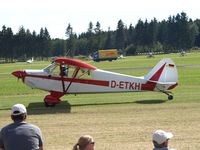 D-ETKH @ EDGB - taxi to rwy - by Volker Leissing