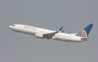 N79521 @ KLAX - Boeing 737-800