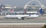 N77430 @ KLAX - Boeing 737-900ER