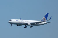 N670UA @ SFO - Landinf at SFO on October 1, 2014. Beautiful winglets. - by Bill Larkins