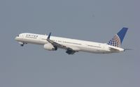 N77867 @ KLAX - Boeing 757-300 - by Mark Pasqualino