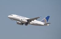 N855UA @ KLAX - Airbus A319