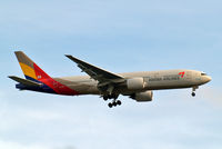 HL7756 @ EGLL - Boeing 777-28EER [30860] (Asiana Airlines) Home~G 04/08/2013. On approach 27L. - by Ray Barber