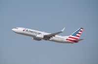 N939NN @ KLAX - Boeing 737-800 - by Mark Pasqualino