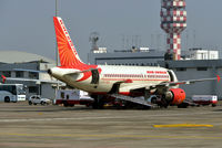 VT-SCU @ VABB - On the tarmac at Bombay.