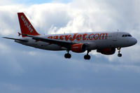 G-EZTR @ EGPH - Landing approach to Edinburgh - by Clive Pattle