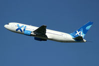 G-BOPB @ EHAM - XL