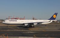 D-AIGT @ KEWR - Airbus A340-300