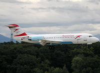 OE-LFH @ LSGG - Landing rwy 23 - by Shunn311