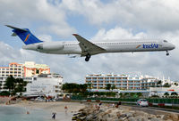 PJ-MDF @ TNCM - On short finals at St Maarten. - by kenvidkid