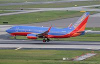 N904WN @ TPA - Southwest 737-700 - by Florida Metal