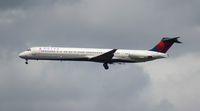 N920DE @ MCO - Delta