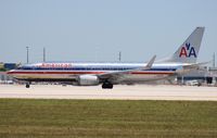 N941AN @ MIA - American - by Florida Metal