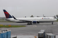 N179DN @ EHAM - Taxiing - by micka2b