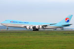 HL7623 @ VIE - Korean Air Cargo - by Chris Jilli