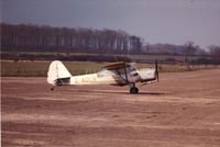 G-AOCR - Buckminster gliding club in 1983
Saltby in Lincolnshire.
Happy days :-) - by Richard Foan