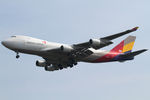 HL7420 @ VIE - Asiana Cargo - by Joker767