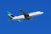 C-GSWJ @ KPSP - Take off from KPSP