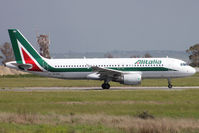 EI-DSU @ LIRF - Taxiing - by micka2b