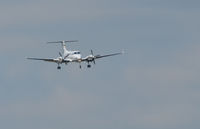 N5JE @ KFTW - Shooting and approach, Meacham Field, Ft Worth, TX