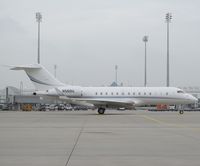 N560U @ EDDM - Photographed on the taxiway. - by Eugen Peteler