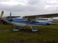 N70413 @ KDTL - A very nice 172 at the Detroit Lakes Fly-in in 2013. - by Sammyk