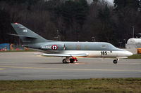 185 @ ESSB - Lining up runway 12 for a flight to Prague.