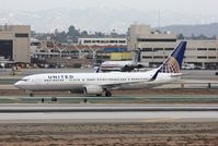 N39475 @ KLAX - Boeing 737-900ER