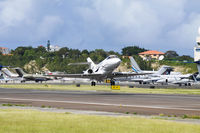 N81SF @ TNCM - N81SF