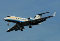 N399AP @ BWI - On final to 28. - by J.G. Handelman