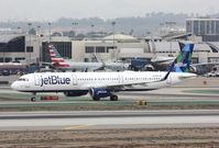 N937JB @ KLAX - Airbus A321