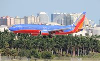 N8618N @ FLL - Southwest 737-800 - by Florida Metal