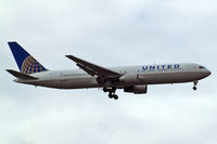 N654UA @ EGLL - Boeing 767-322ER [25392] (United Airlines)  Home~G 05/08/2014. On approach 27L.