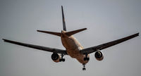 HZ-AKQ @ OERK - Saudi B772 Landing in Riyadh Runway 15L - by Odai Ayyad