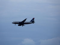 N815AW @ DCA - Landing @ DCA