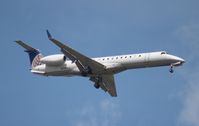 N11184 @ MCO - United Express - by Florida Metal