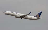 N26226 @ KLAX - Boeing 737-800