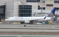 N33284 @ KLAX - Boeing 737-800