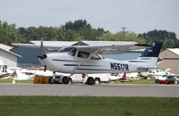 N5517R @ KOSH - Cessna 172F
